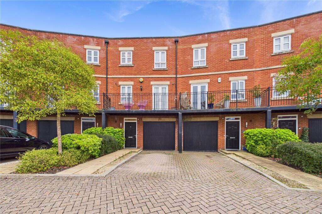 Main image of property: Cogent Crescent, Newbury, Berkshire, RG14