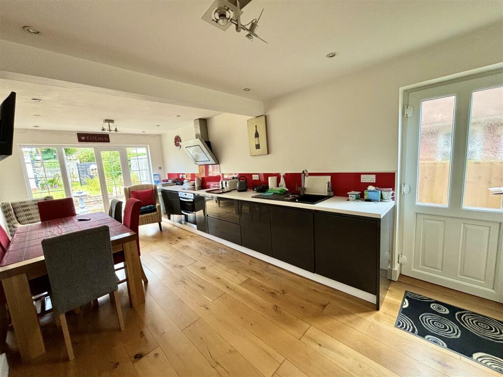 Additional property image - Vauxhall Drive, Braintree