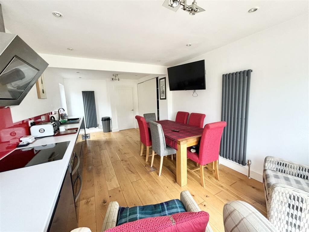 Additional property image - Vauxhall Drive, Braintree