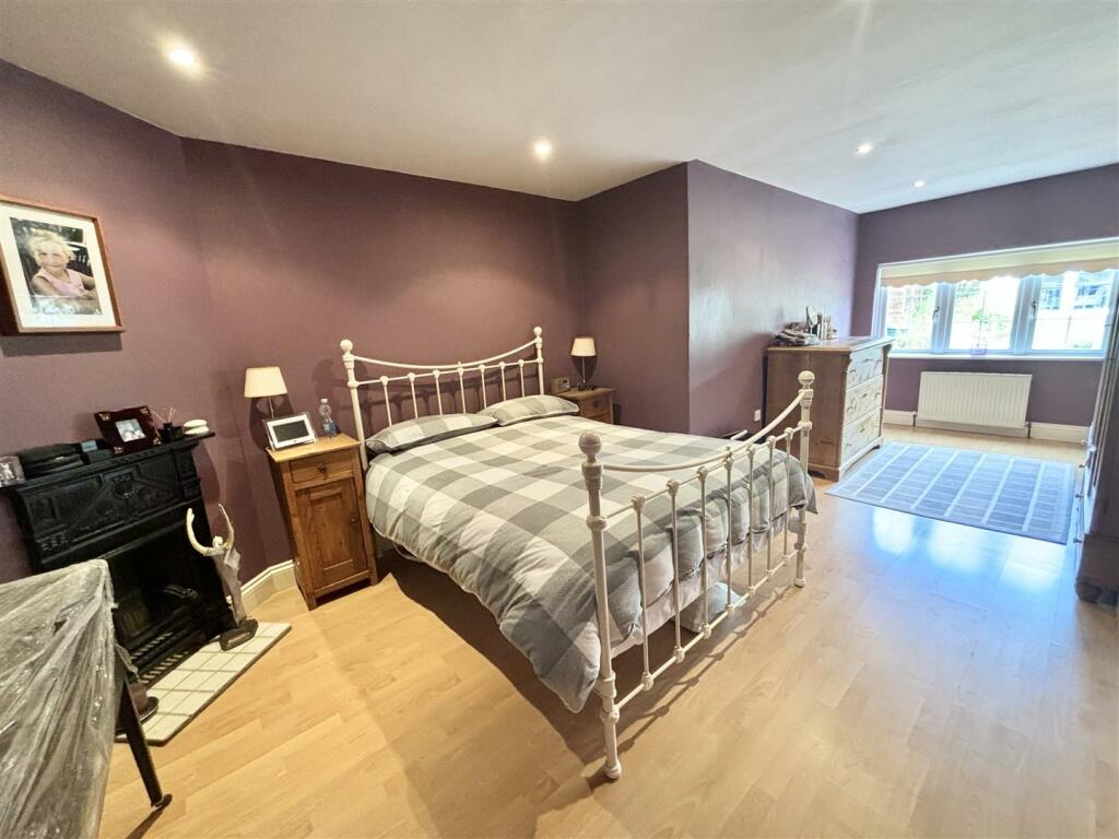 Additional property image - Vauxhall Drive, Braintree