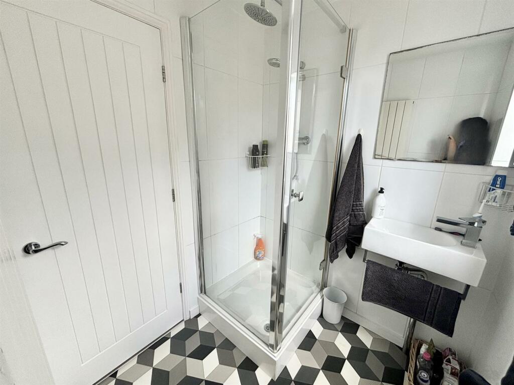Additional property image - Vauxhall Drive, Braintree