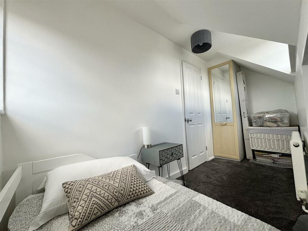 Additional property image - Vauxhall Drive, Braintree