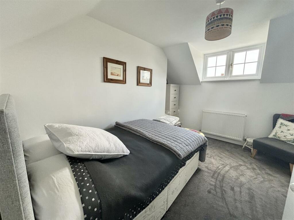 Additional property image - Vauxhall Drive, Braintree