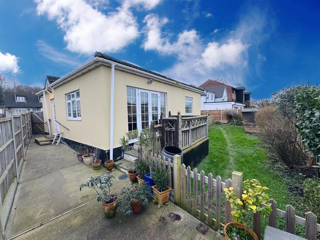 Additional property image - Ongar Road, Pilgrims Hatch, Brentwood