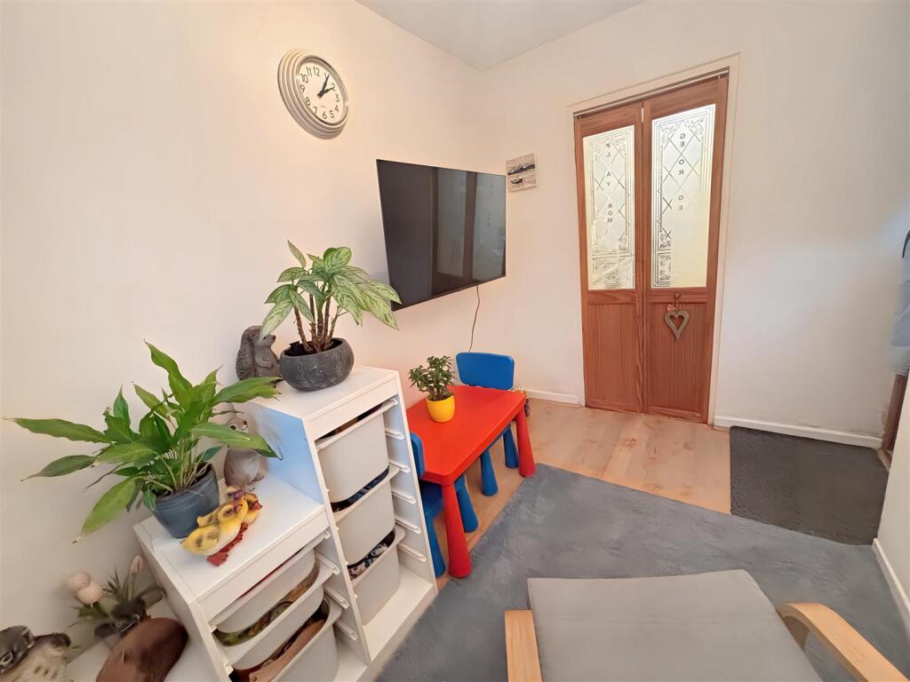 Additional property image - Lower Anchor Street, Chelmsford