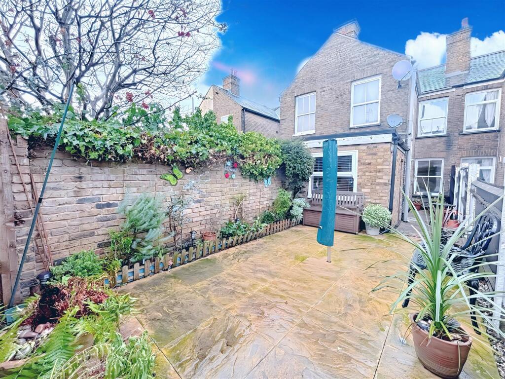 Additional property image - Lower Anchor Street, Chelmsford