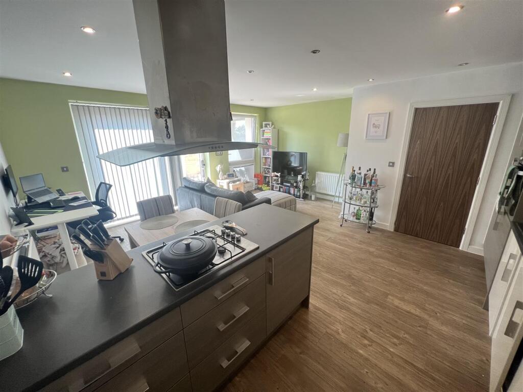 Additional property image - Dunn Side, Chelmsford