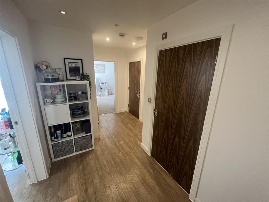 Additional property image - Dunn Side, Chelmsford