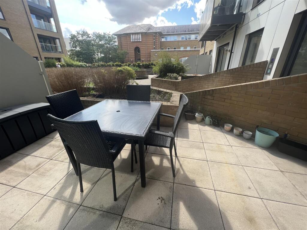 Additional property image - Dunn Side, Chelmsford