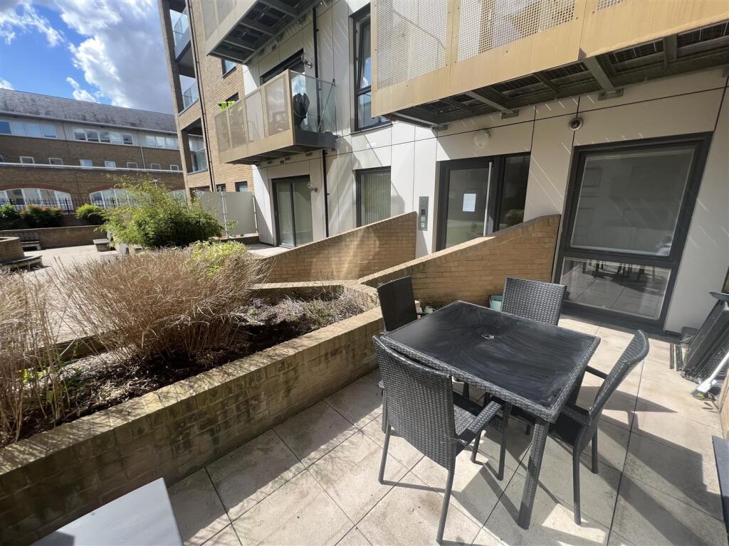 Additional property image - Dunn Side, Chelmsford