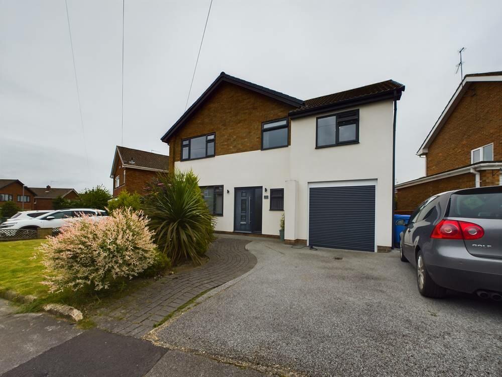 4 bedroom detached house for sale in The Croft, Beverley, HU17
