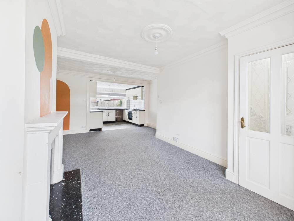 Main image of property: Swaledale Avenue, Hull, HU9 3UE