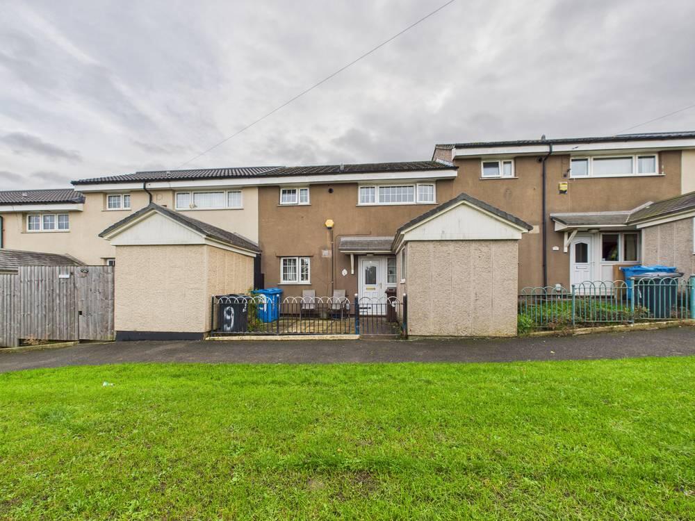 Main image of property: Neatshead Garth, Bransholme, Hull, HU7 4NL