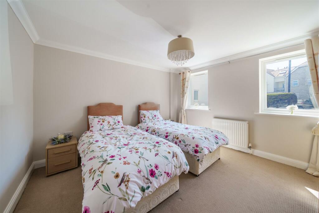 Additional property image - Victoria Avenue, Swanage