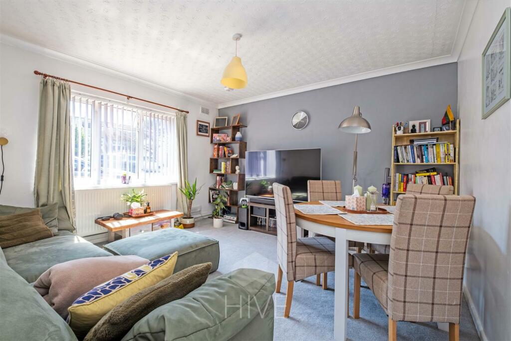 Additional property image - Harewood Avenue, Bournemouth