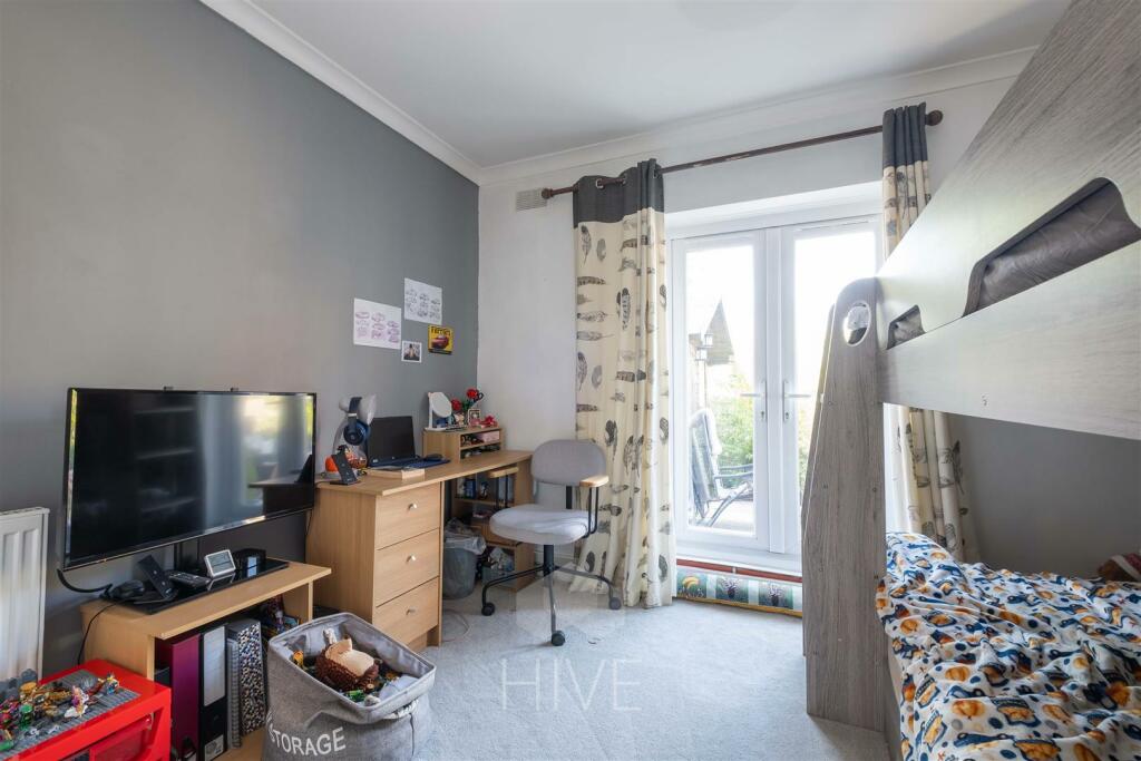 Additional property image - Harewood Avenue, Bournemouth