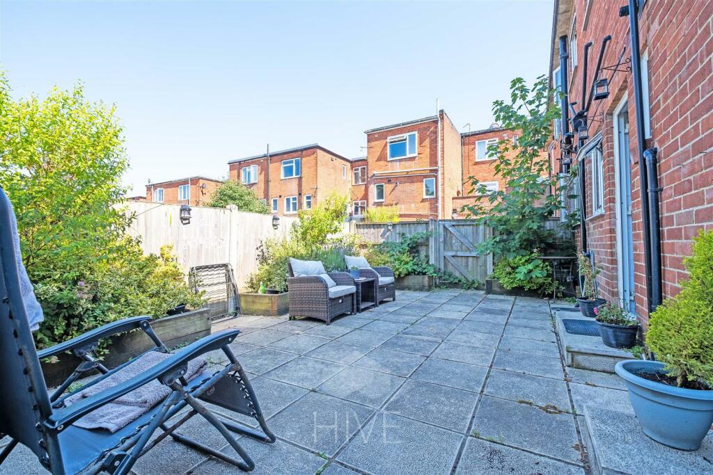 Additional property image - Harewood Avenue, Bournemouth