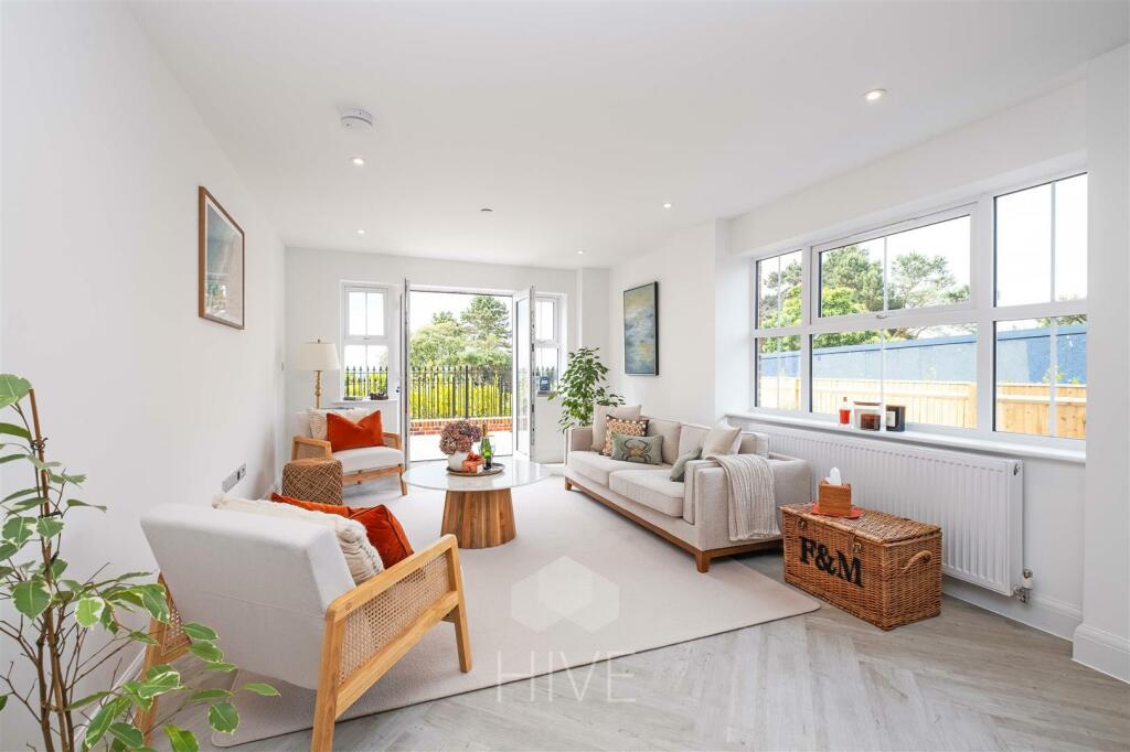 Additional property image - West Cliff Gardens, West Cliff, Bournemouth