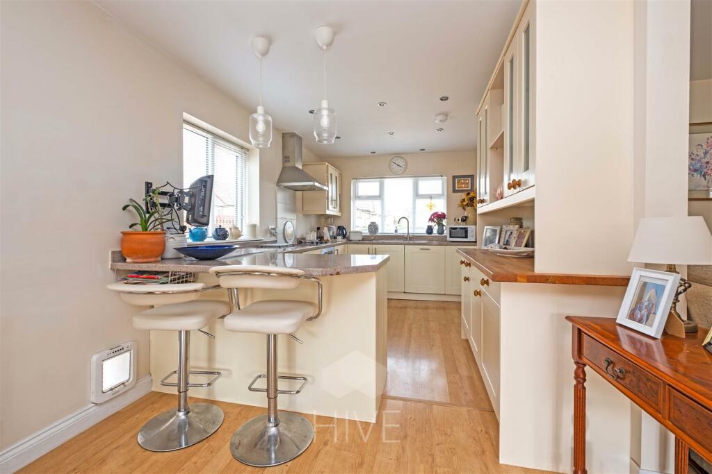 Additional property image - De Moulham Road, Swanage