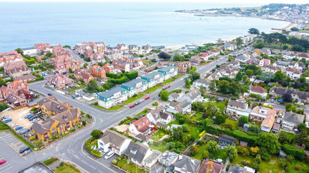 Additional property image - De Moulham Road, Swanage