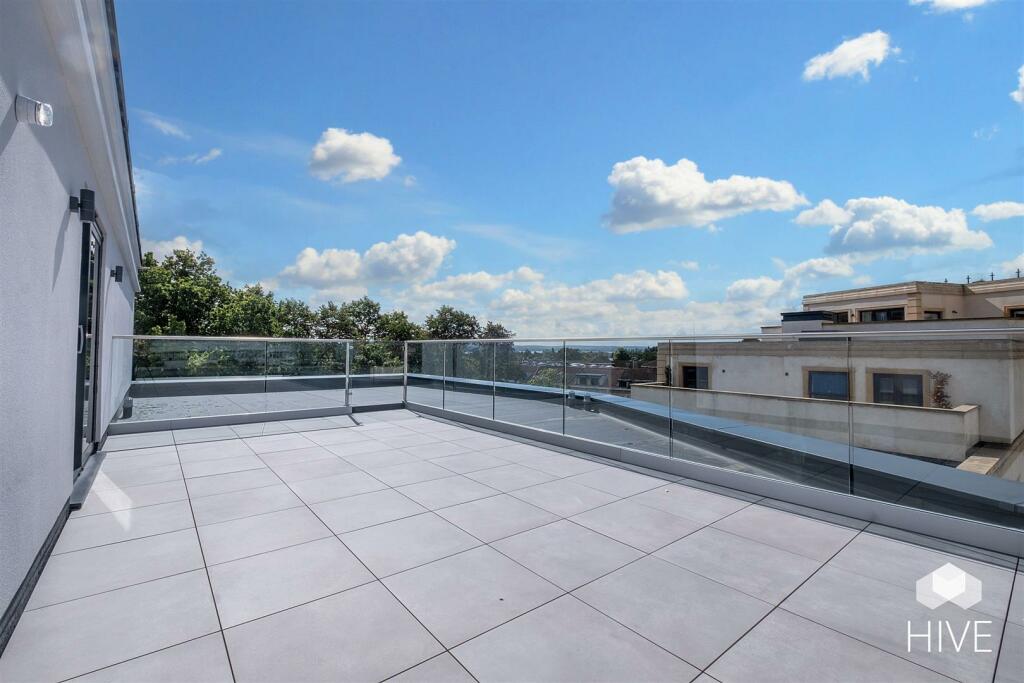 Additional property image - The Sloop, Commercial Road, Poole