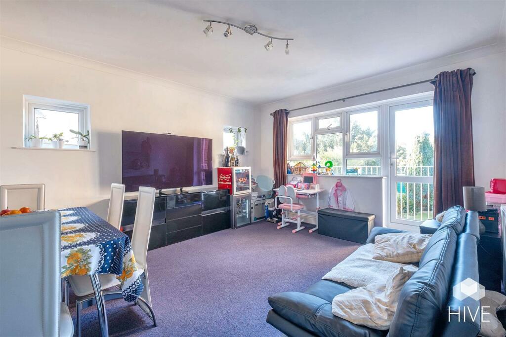 Additional property image - Wellington Road, Bournemouth
