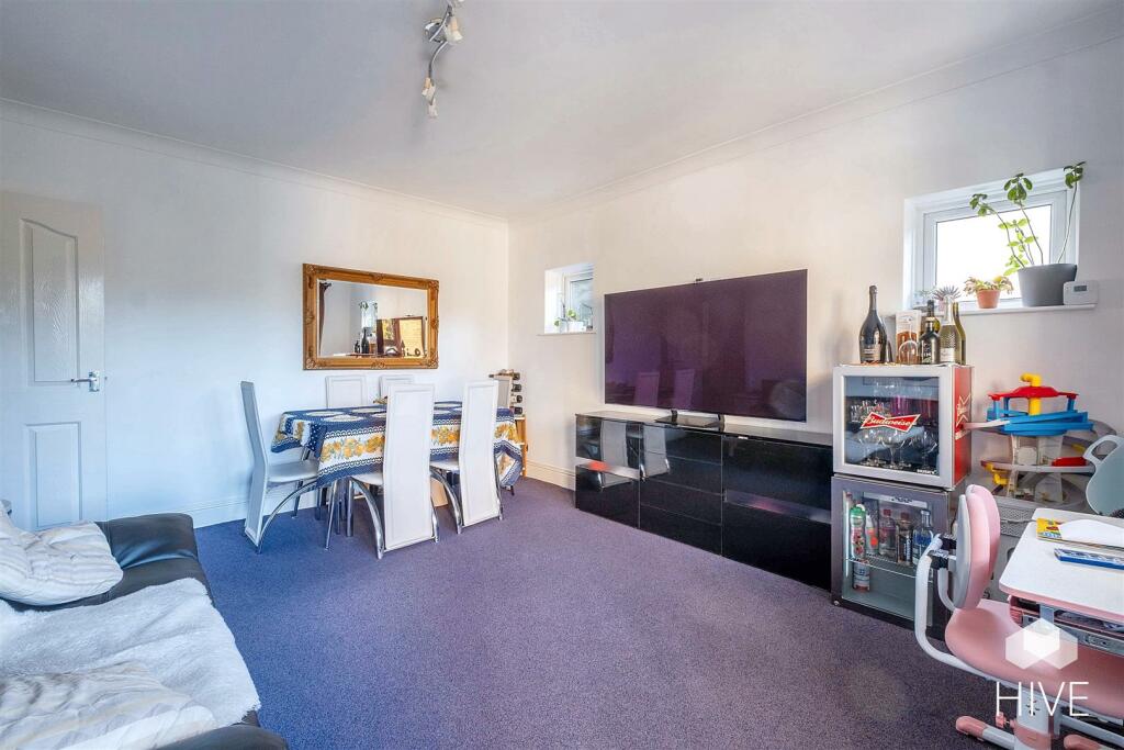 Additional property image - Wellington Road, Bournemouth
