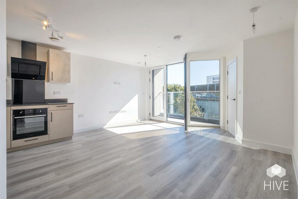 Additional property image - The Sloop, Commercial Road, Poole