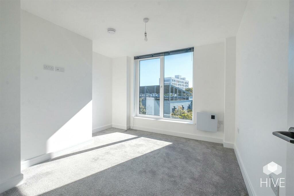 Additional property image - The Sloop, Commercial Road, Poole