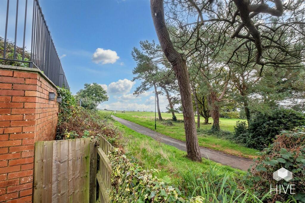 Additional property image - West Cliff Gardens, West Cliff, Bournemouth