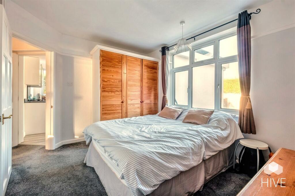 Additional property image - Inglewood Avenue, Queens Park, Bournemouth