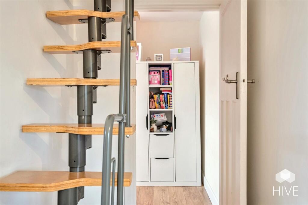 Additional property image - Jubilee Road, Swanage