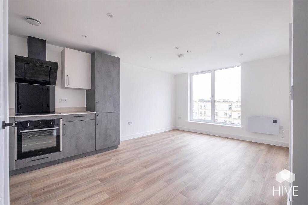 Additional property image - The Sloop, Commercial Road, Poole
