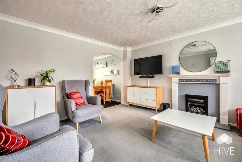 Additional property image - Rowbarrow Close, Poole