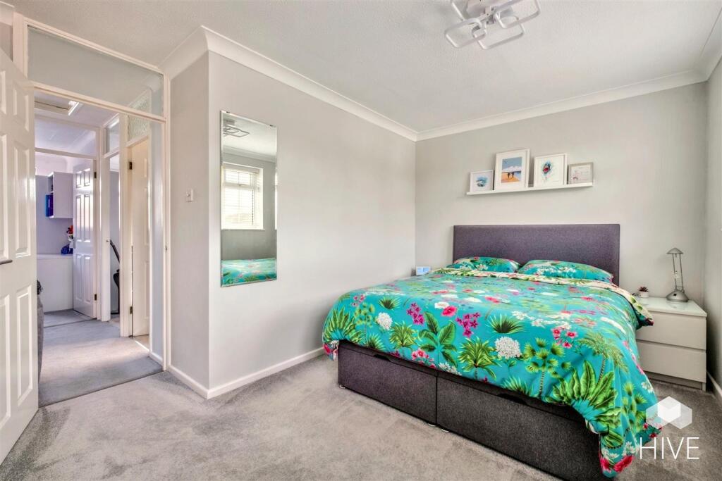 Additional property image - Rowbarrow Close, Poole