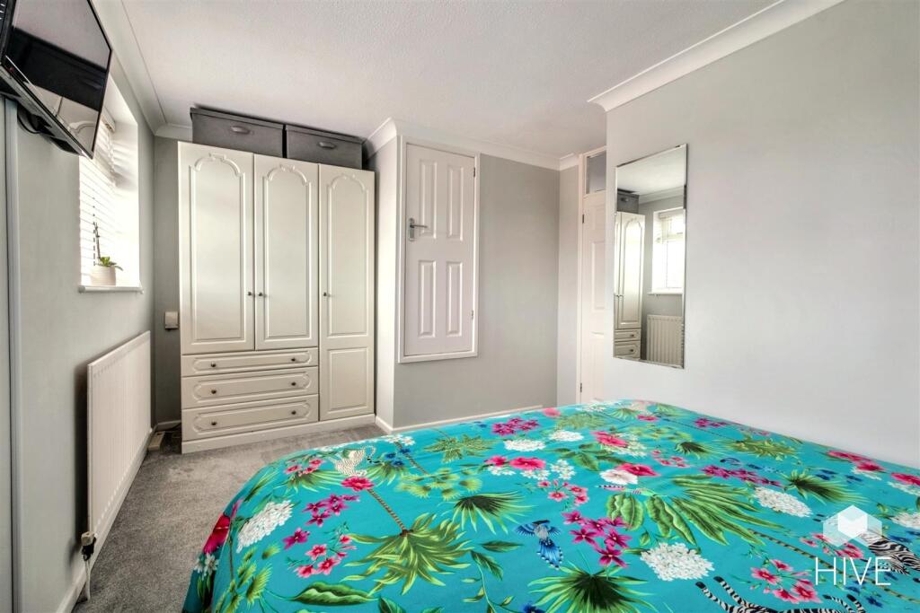 Additional property image - Rowbarrow Close, Poole