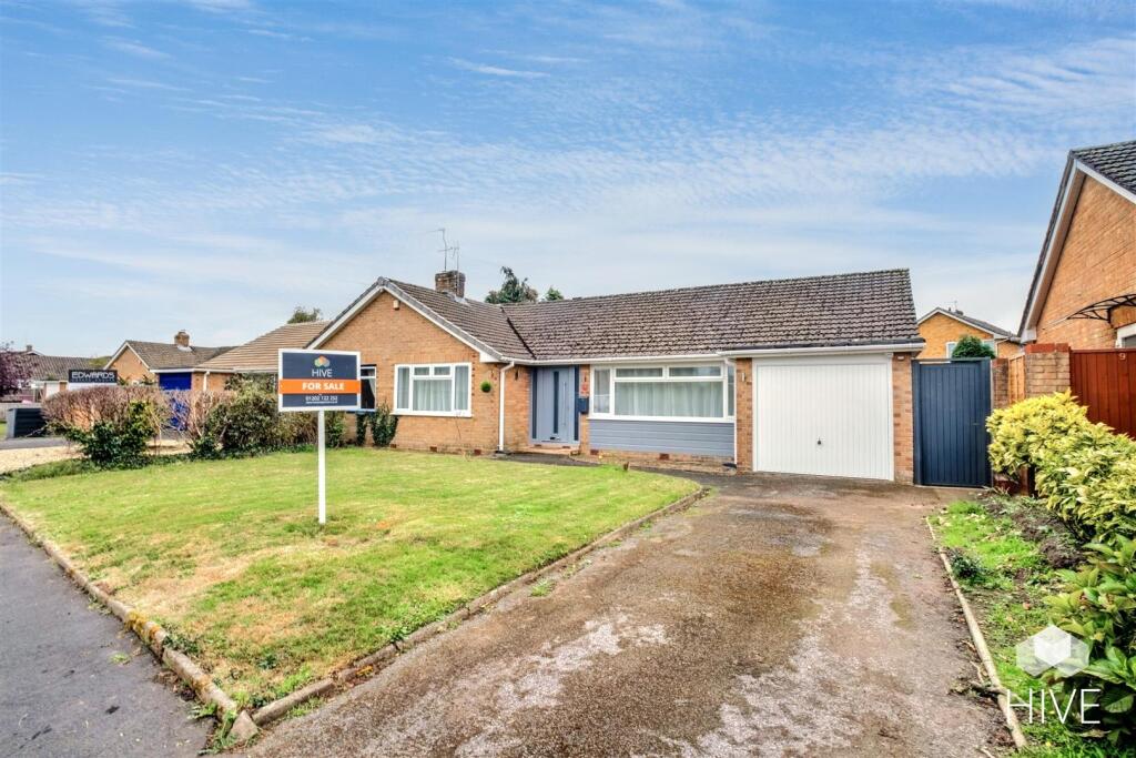 Main image of property: Heath Farm Close, Ferndown