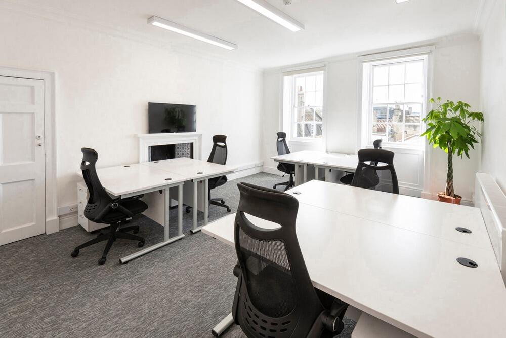 Additional property image - 16-17 Old Bond Street, Bath