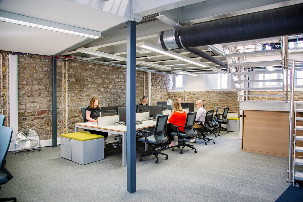 Additional property image - Station Approach, Bristol