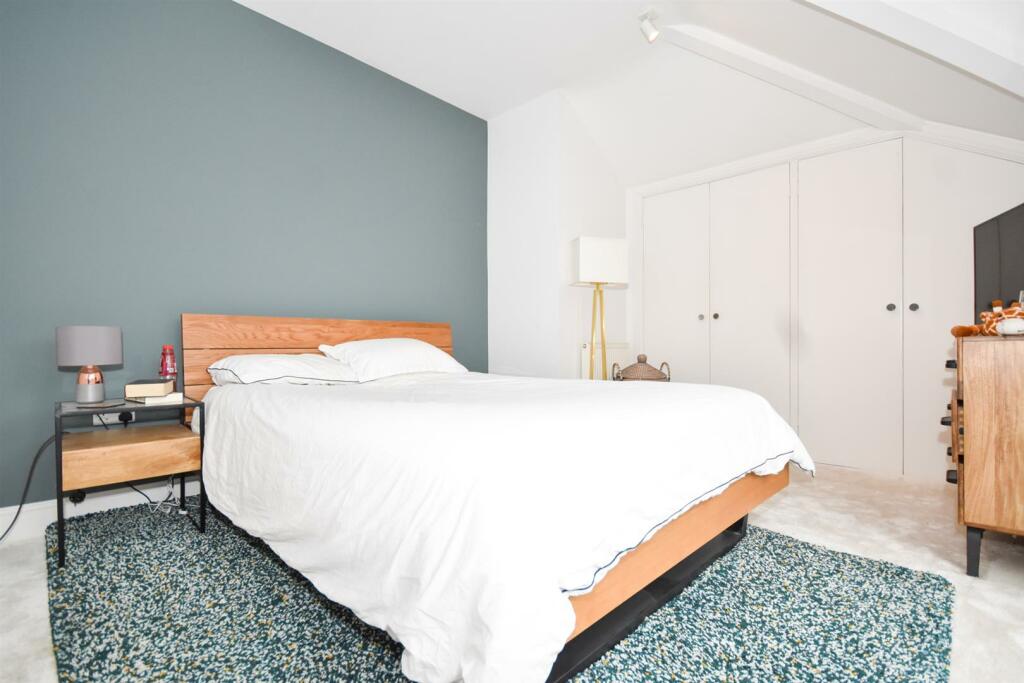 Additional property image - Wilhelmina Close, Leamington Spa