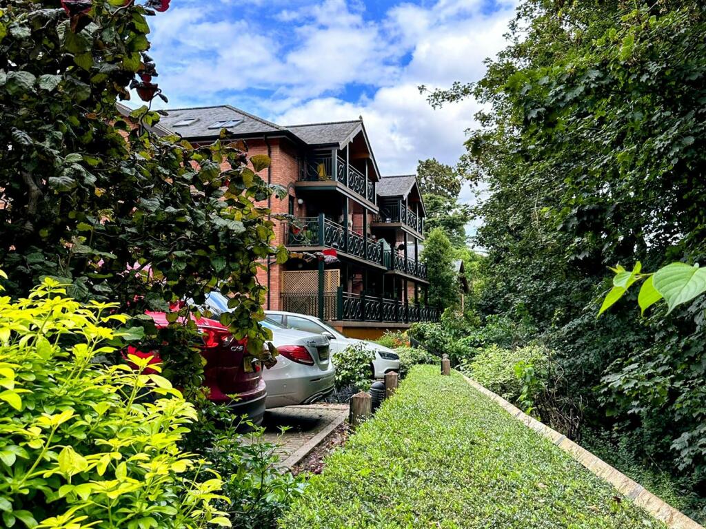Additional property image - Wilhelmina Close, Leamington Spa