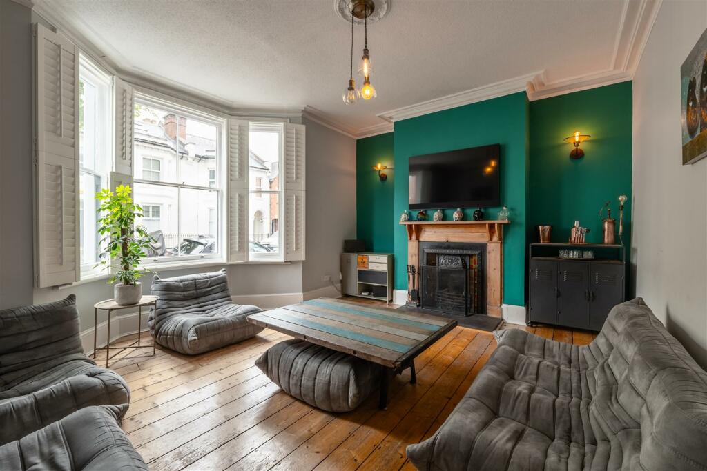 Additional property image - Campion Terrace, Leamington Spa