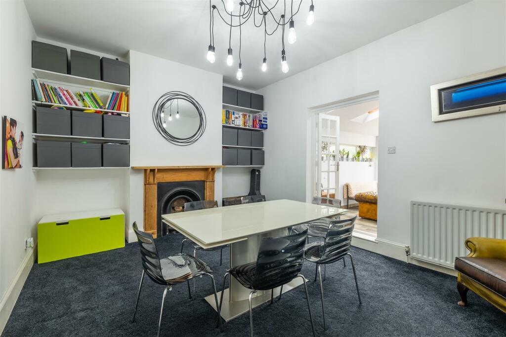 Additional property image - Campion Terrace, Leamington Spa