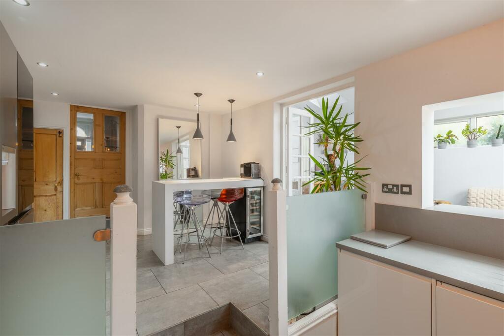 Additional property image - Campion Terrace, Leamington Spa