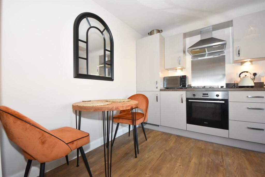 Additional property image - Ropeway, Bishops Itchington, Southam