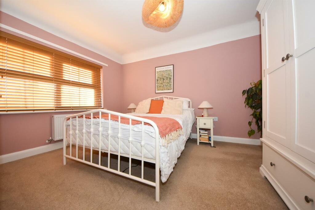 Additional property image - Ropeway, Bishops Itchington, Southam