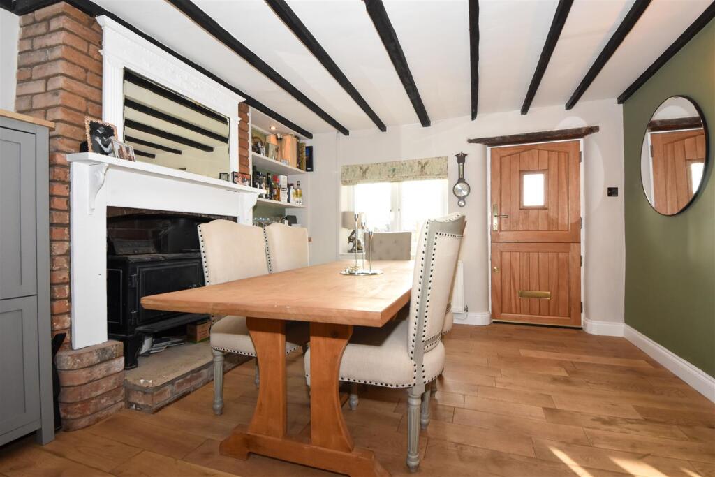 Additional property image - Main Street, Leamington Spa