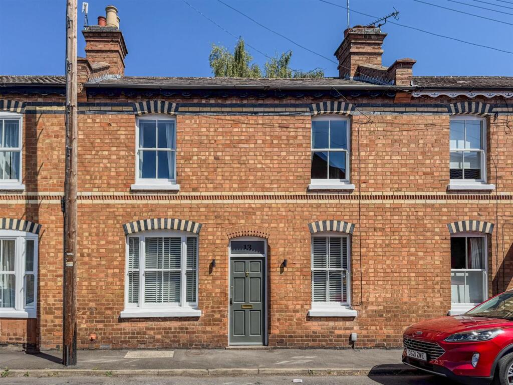 Main image of property: Beaconsfield Street, Leamington Spa