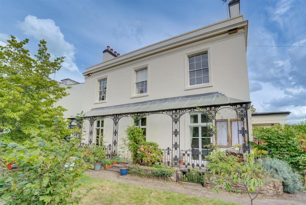 Main image of property: Beauchamp Hill, Leamington Spa