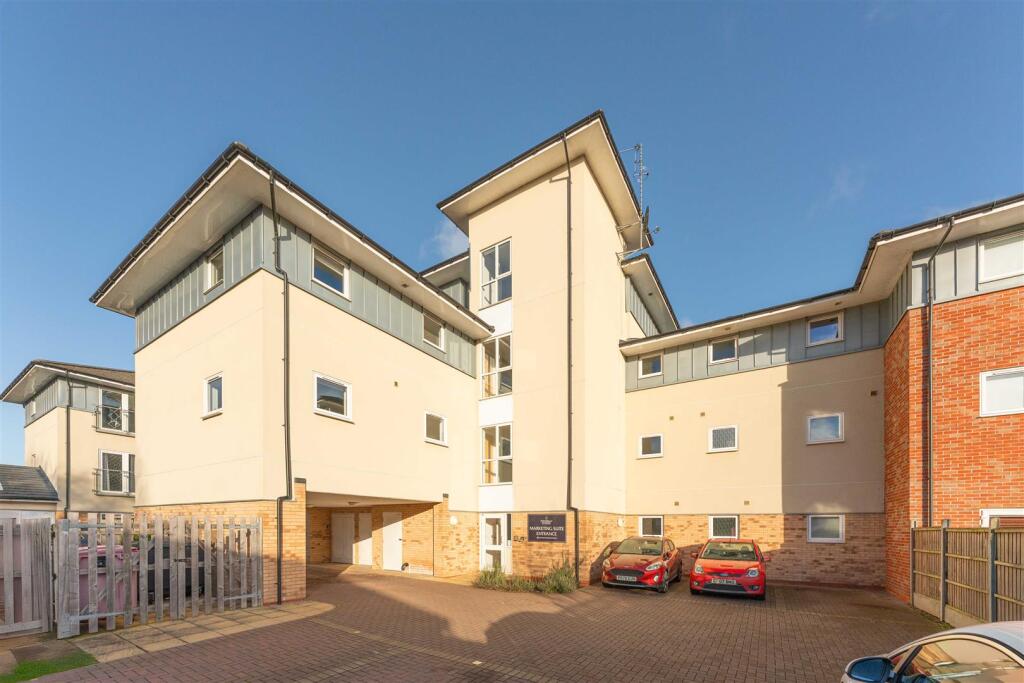 Main image of property: Tatler Close, Warwick